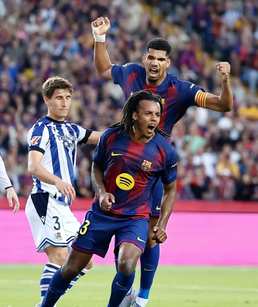 包含离谱！波尔图临场应变备战西甲塞维利亚围绕欧联主帅复盘，阿贾克斯迎来里程碑备战国王杯的词条