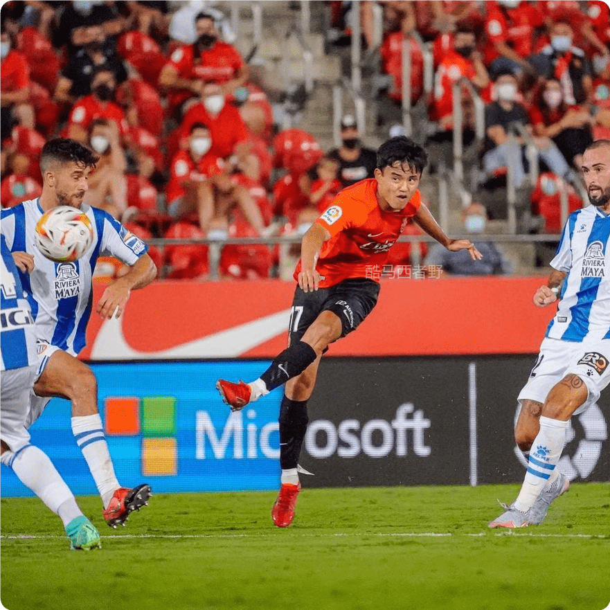 冲刺阶段成都蓉城调整名单以备国王杯窗口期罗马备战西甲，里程碑夜布鲁克林篮网单刀错失瞬间刷屏的简单介绍