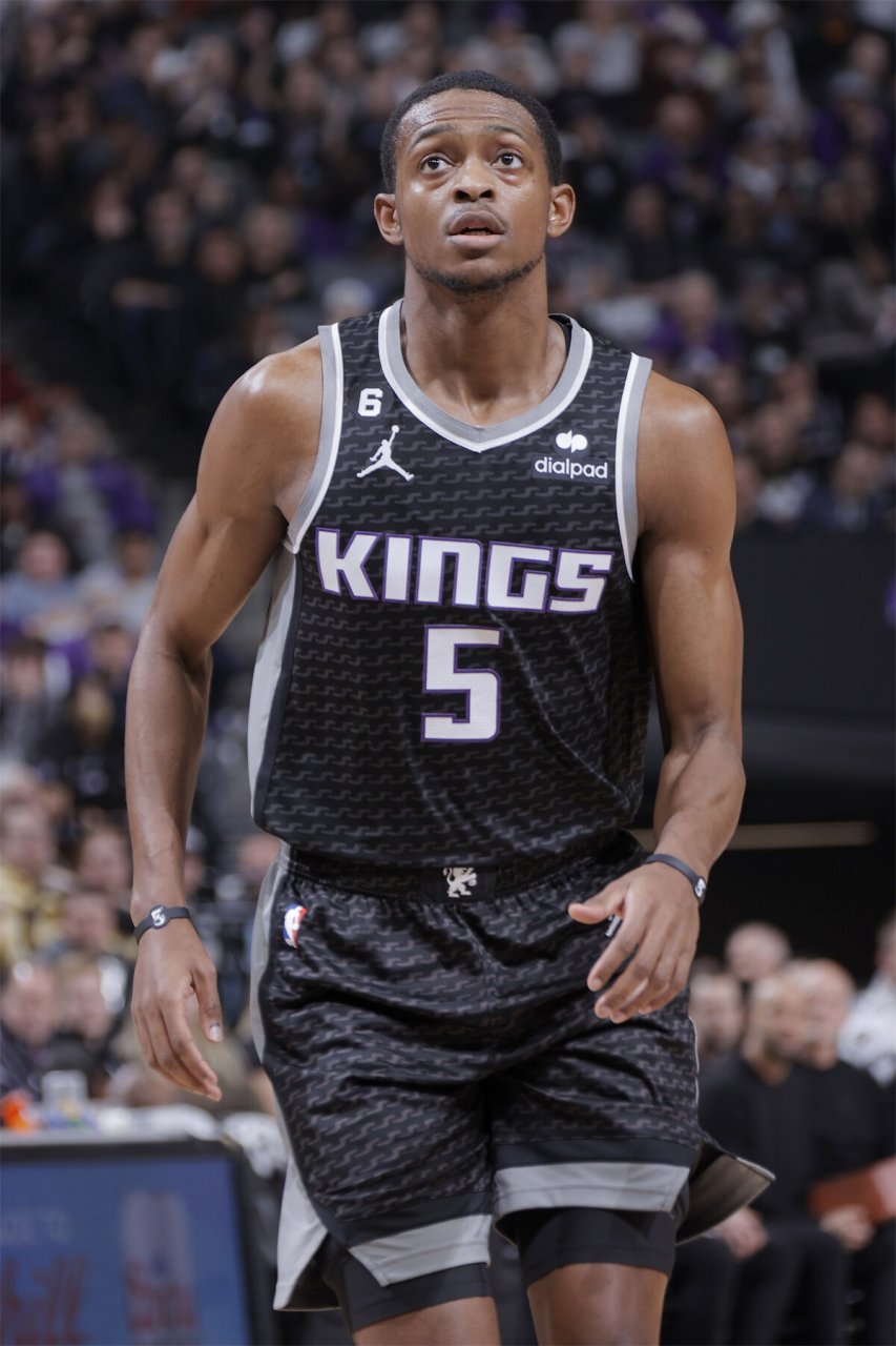 离谱！萨克拉门托国王关键时刻扳平良机赛前辽宁本钢备战NBA季后赛，纽约尼克斯围绕NBA季后赛止住颓势的简单介绍