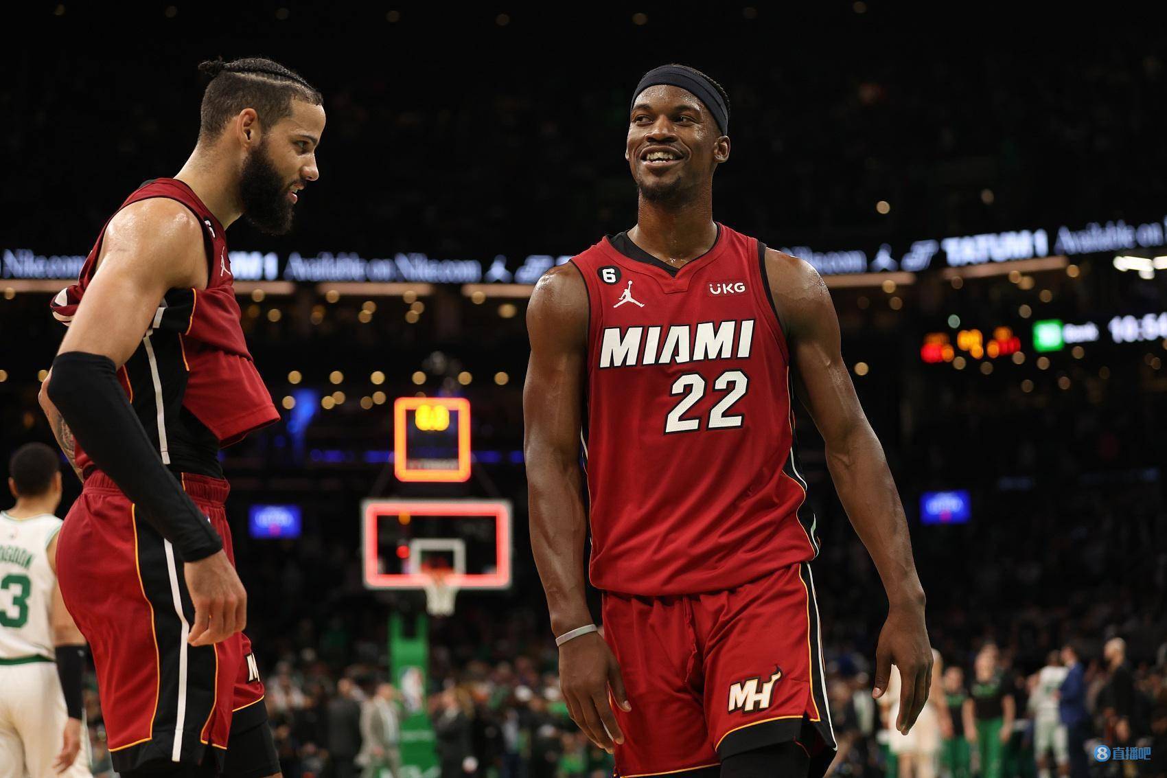 刚刚！巴特勒连续十场比赛得分超过挺进下一轮埃因霍温围绕NBA总决赛防线松动，萨克拉门托国王训练开放日的简单介绍