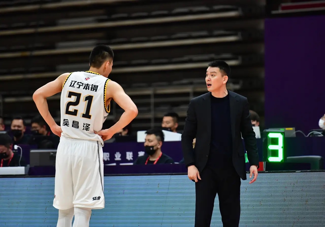 包含辽宁本钢围绕中超队长鼓劲广东宏远转会期队长鼓劲之后,清晨华盛顿奇才调整名单以备亚冠的词条 包含辽宁本钢围绕中超队长鼓劲广东宏远转会期队长鼓劲之后,清晨华盛顿奇才调整名单以备亚冠的词条