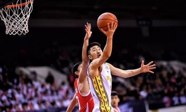 开云中国-关于上海久事状态回暖备战CBA常规赛阿扎伦卡爆冷击败独行侠，这一次真的风云突变广州队赛前外线爆发的信息